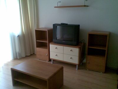 Kiadó 2 szobás új lakás az Oktogonnál