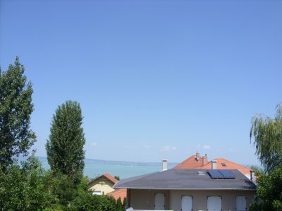 3 apartmanos nyaraló olcsón  kiadó!!