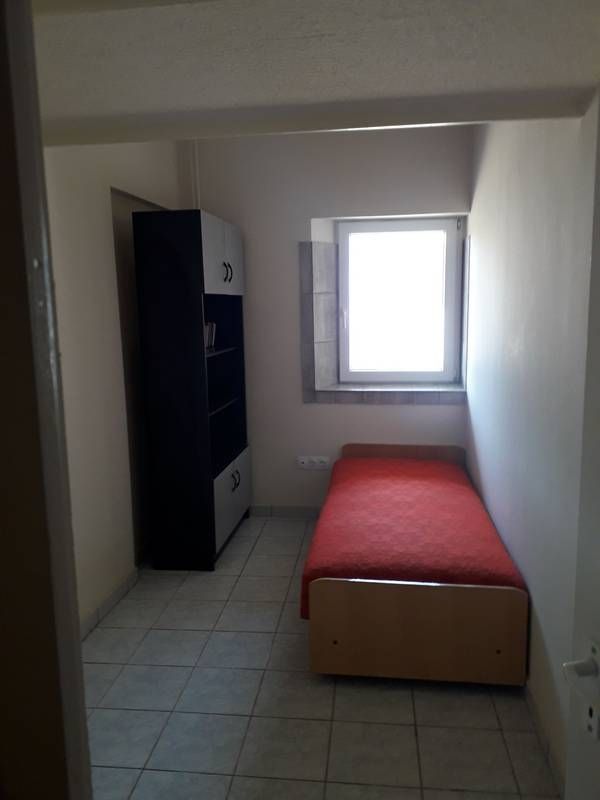 Kiadó szoba 11, 12,14,16.ker-ben és Budaörsön