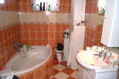 Újszerű lakás Dunakeszin!