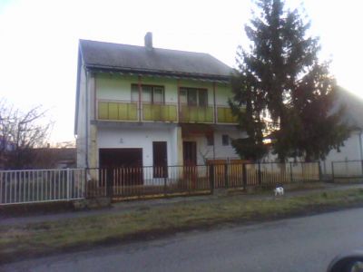 Szintes családiház vitka