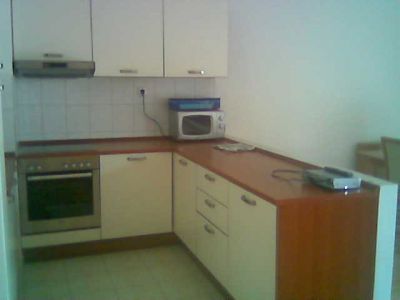 Kiadó 4 szobás újszerű lakás az Oktogonnál