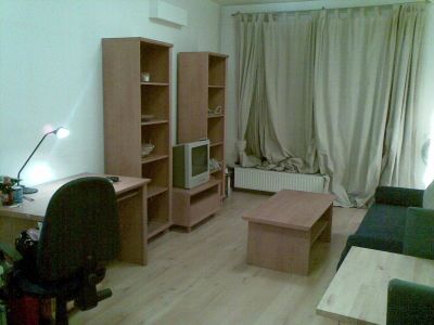 Kiadó 1 szobás új lakás az Operánál