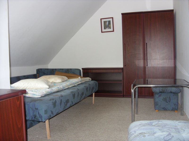 3 apartmanos nyaraló olcsón kiadó!