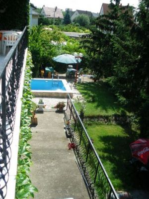 Eladó 8 szobás családi ház Székesfehérváron