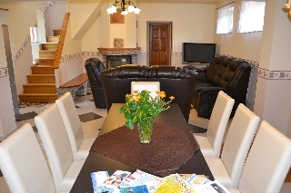 Bérelhető vízparti nyaralók