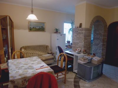 Áron alul sűrgősen eladó