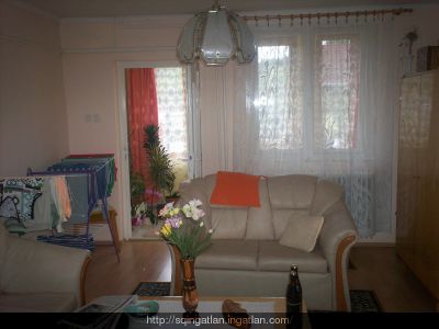 Üdülő övezeti ház 