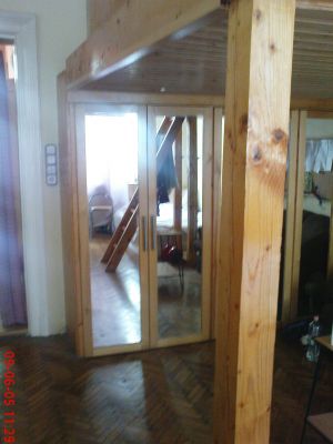 Alacsony rezsijü lakásom kiadom, jó helyen.