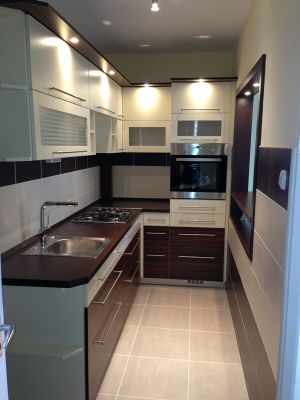 Zuglói 46 nm-es gyönyörű panellakás eladó!