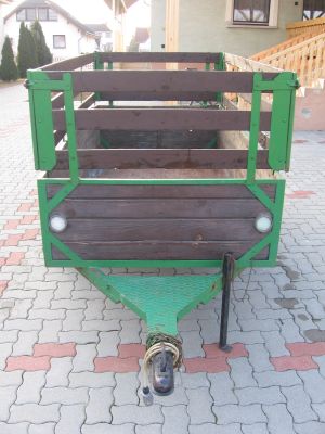 Masszív utánfutó eladó!