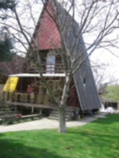 Szigetszentmiklóson, Dunaparthoz közel       Buckában- eladó családi ház