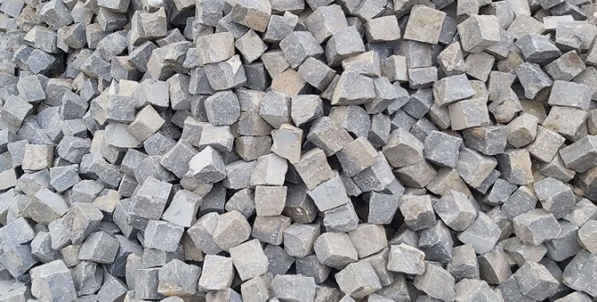 Kisméretű új bazaltkocka eladó