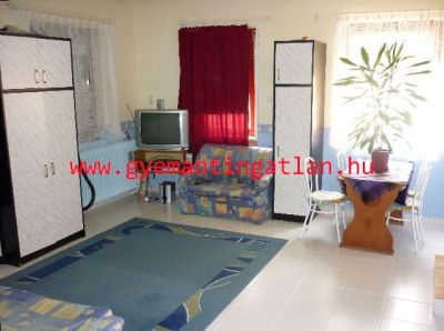 Kívül, belül csinos családi ház