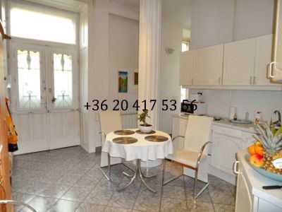 VI.ker. Rippl Rónai utcában eladó 2,5 szobás, erkélyes lakás 16,9mFt