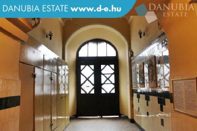 ELADÓ NAGYPOLGÁRI LAKÁS NAGYVÁRAD TÉR IX. KER.!!!