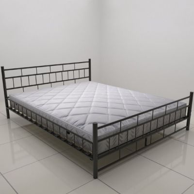 Új acélkonstrukciós ágy + ágyrács.