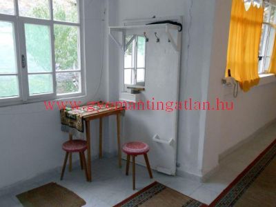 Szekszárdi 113 nm-es családi ház eladó