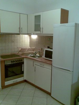 Kiadó 1 szobás új lakás az Operánál