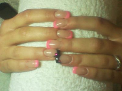 manikűr, pedikűr, műköröm, talpmasszázs