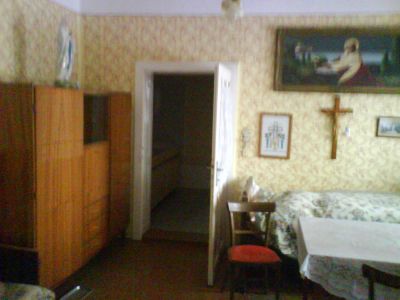 családi ház kiadó!