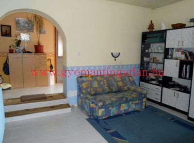 Kívül, belül csinos családi ház