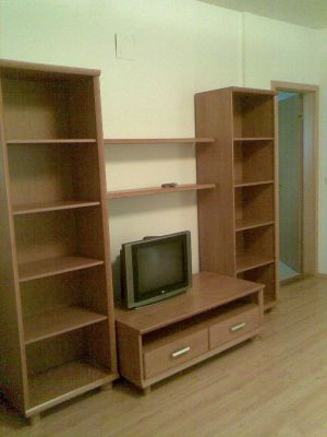 Kiadó 2 szobás újszerű lakás az Oktogonnál