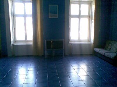 Kiadó 4 szobás lakás a Bazilikánál