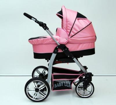 Több mint 500 db babakocsi és több mint 300 db autósülés egy helyen!