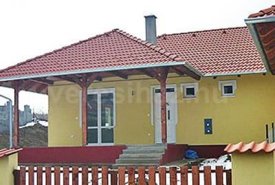 Eladó új építésû ikerház Õrbottyán csendes részén