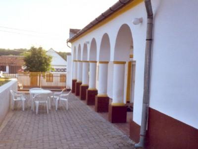 Balló Vendégház Döbrönte   3 személytõl 1500/fõ+ifa