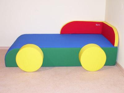 Kisautó gyerekszoba 