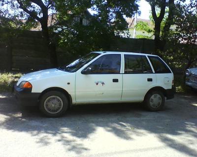 Suzuki swift 22hónap mûszakival 295 000Ft