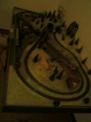 Eladó tt-s sínméretû kész terepasztal 210*100cm