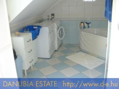 Zuglói ház eladó