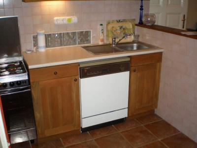 Kiadó 2 szobás, bútorozott, gépesített lakás a Deák térnél