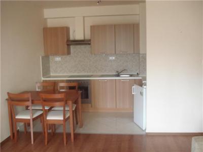 Kiadó új építésû lakás Centraál Parkban 13. kerület, 2 szobás, bútorozott