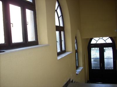 I.k. Hattyú u-ban, mf. 100nm. 3szobás lakás ELADÓ (Budapest)