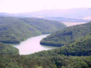 Pihenjen Dédestapolcsányban!