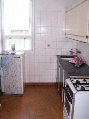 Eladó Gödöllõn magasföldszinti lakás