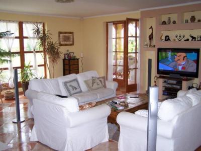 Õrbottyán központhoz közeli részén családi ház eladó! 