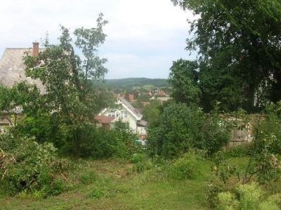 Kerepesen panorámás OLCSÓ telek eladó!