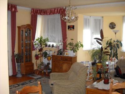 Eladó sorházi lakás Gödöllõ kertvárosias részén 