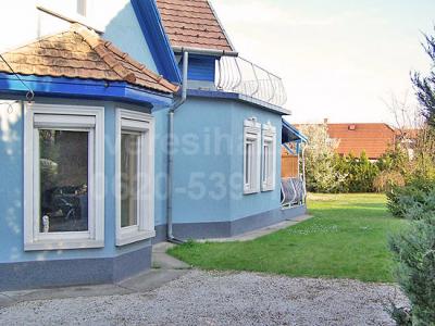 Veresegyház Csonkás részén jó állapotú családi ház eladó! 