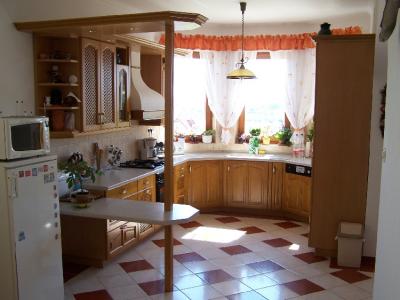 Eladó ház Veresegyházon, csendes, nyugodt helyen, aszfaltozott utcában! 