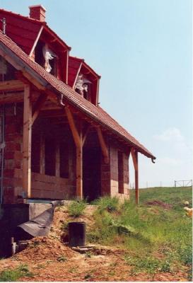 Valkón szerkezetkész családi ház eladó! 