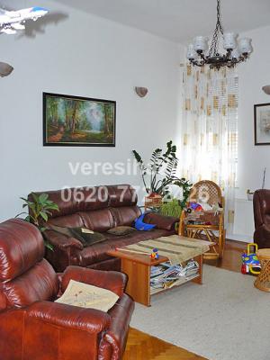 !!! Újpest központhoz közel, 2007-ben felújított 103m2-es, 4 szobás, polgári jellegû lakás eladó !!!