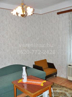 !!! Angyalföldön felújított szoba-konyhás társasházi lakás olcsón eladó!!! 