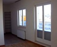 Kiadó full panorámás lakás a Petõfi téren