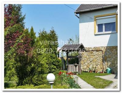 !!! ERDÕKERTESEN 2 GENERÁCIÓ RÉSZÉRE ALKALMAS PANORÁMÁS CSALÁDI HÁZ ELADÓ !!!